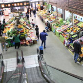 Продовольственный центр ФУД СИТИ на Калужском шоссе